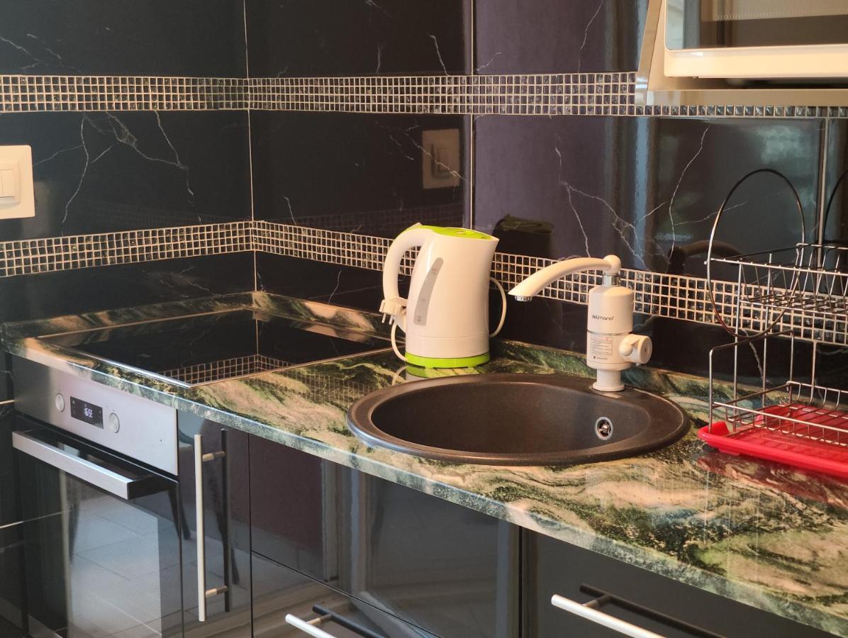 Sea Star Apartment Tivat Eksteriør bilde